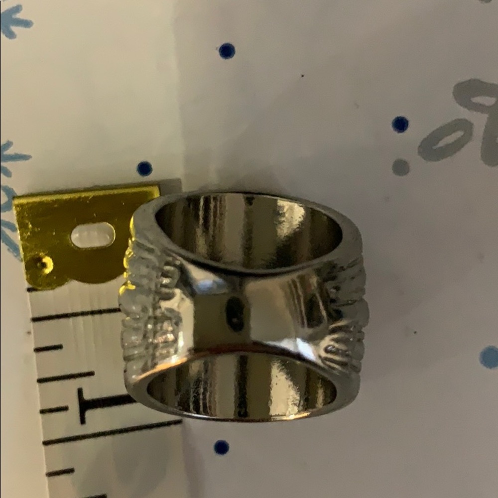 Silver Ring - Picture 12 of 12